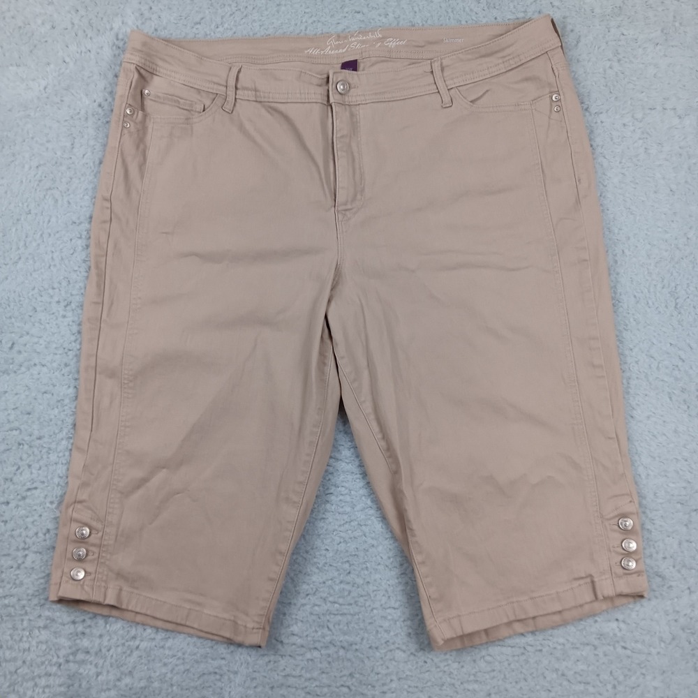 Gloria Vanderbilt Skimmer Shorts Women 20W Tan Mila Slimming Effect LGVB4779-WHF